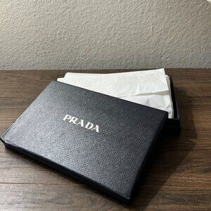 Prada Logo-Plaque Snap-Fastening Wallet